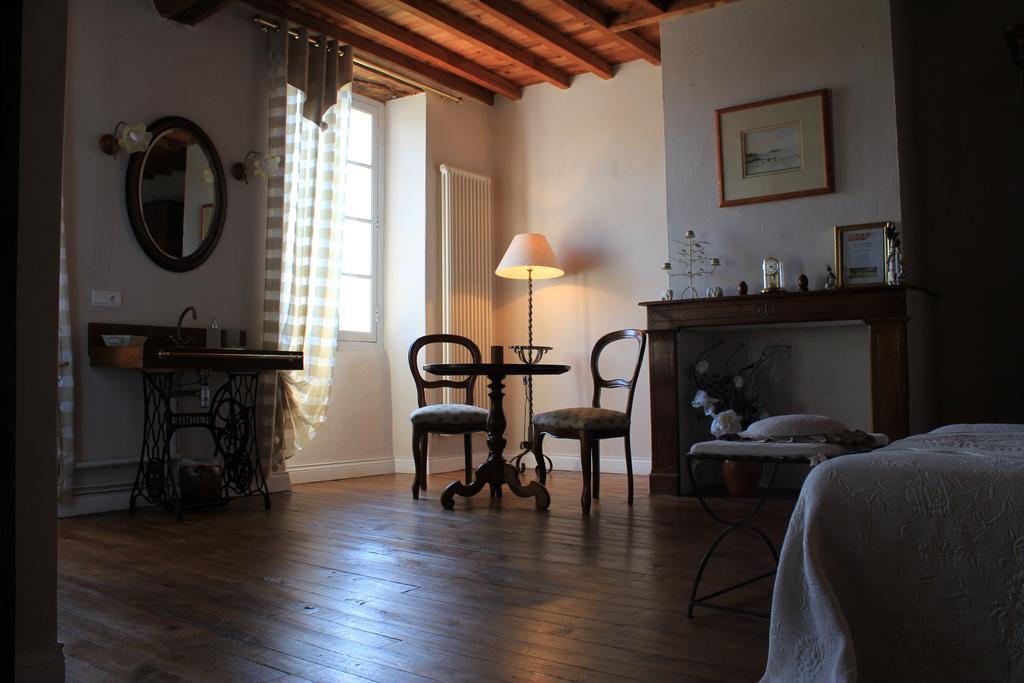 La Maison D'Anais Vic-en-Bigorre Esterno foto